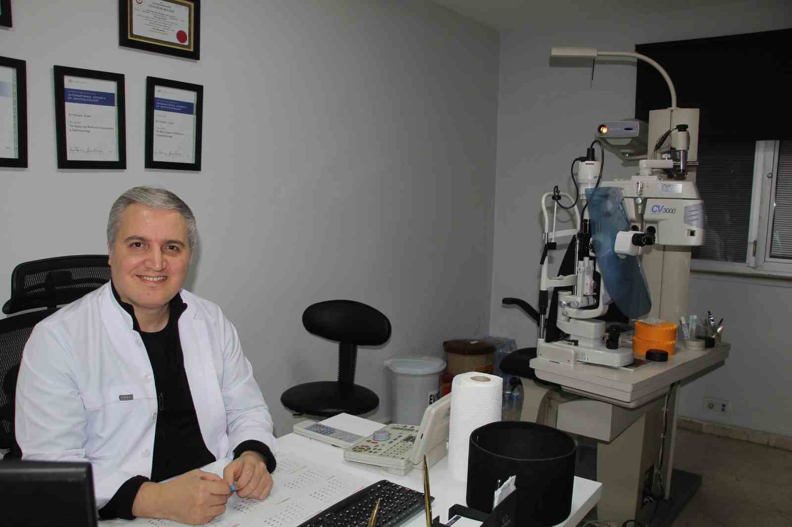 Uzmanından korkutan uyarı: "25 yıl içerisinde dünya nüfusunun yarısı miyop olabilir"
